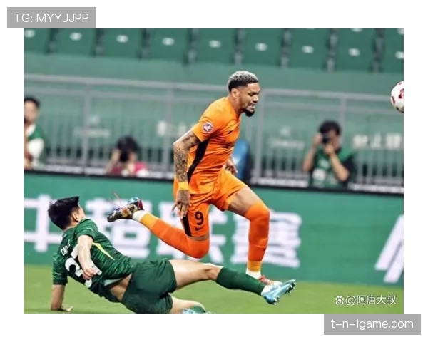 中超焦点战：豪门激战抢夺季后赛席位，球迷热盼巅峰对决