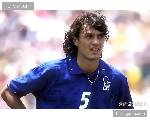 马尔蒂尼在足球场上的传奇地位与文化传承值得关注 马尔蒂尼在足球场上的传奇地位与文化传承值得关注