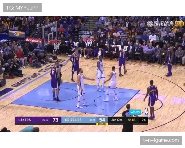 切尔西阵容实力提升，表现波动问题显现，对赛季竞争格局带来变化